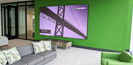 Huntington Bank - Lobby Video Wall